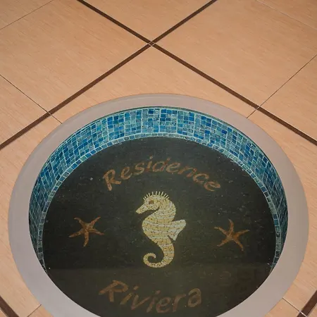 Aparthotel Riviera 2*
