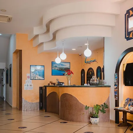 Riviera 4*