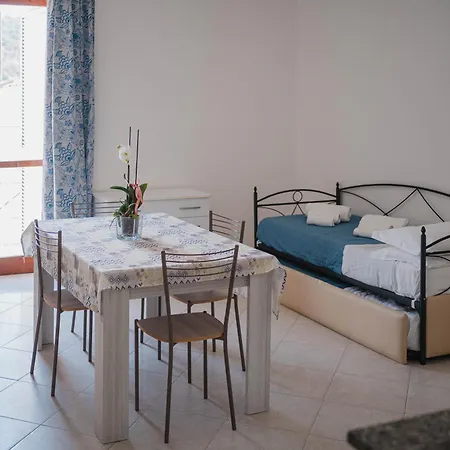 Riviera Aparthotel 4*