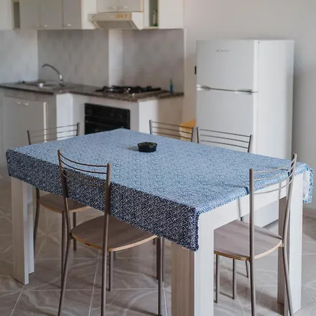 Riviera شقة فندقية بالينورو