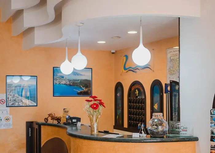 Riviera Aparthotel 4*